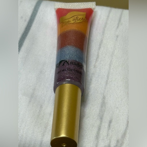 Multi-Color Lip Gloss - Picture 1 of 6